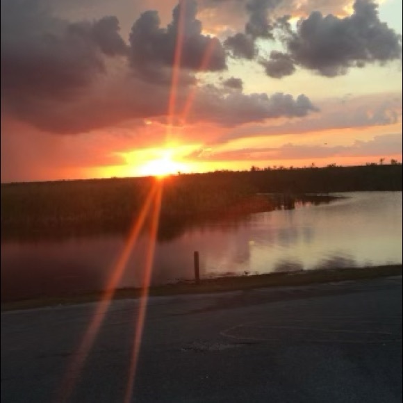 Meet your Posher, Meghan - Picture 16 of 16